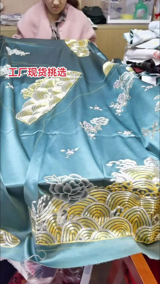 嬌古手繡國風美衣